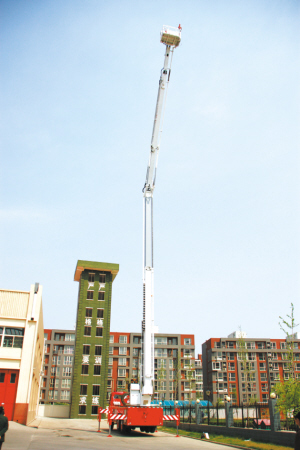 32米登高平臺消防車